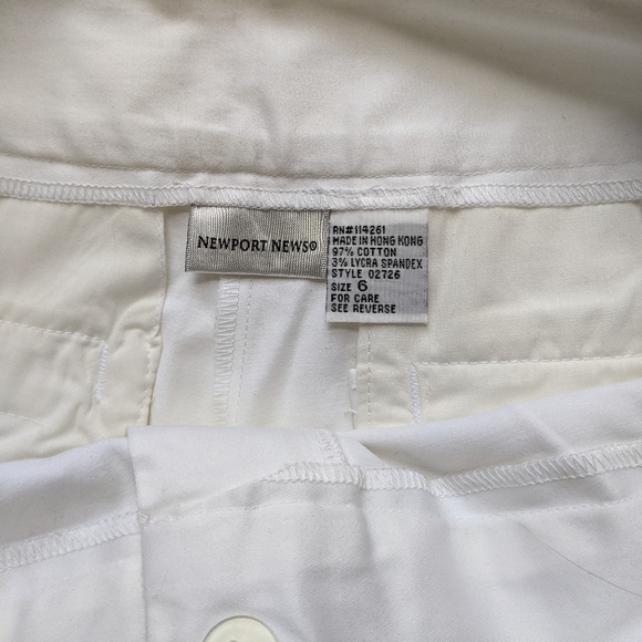 Newport News White Tab Front Capri Pants Size 6 - Picture 4 of 5